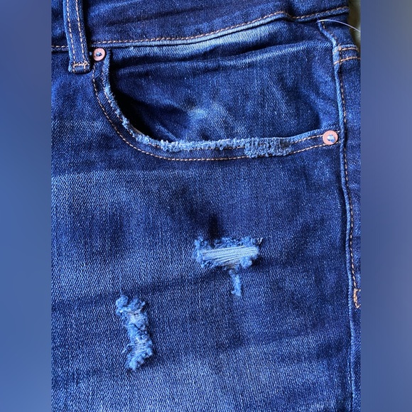 Edgely 8” Inseam High Rise Shorts - Picture 2 of 7